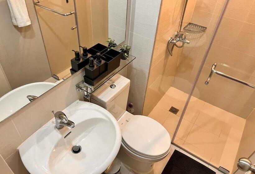 آپارتمان لوکس 1 خوابه, Manila Philippines, Azure Urban Resort Staycation By Leroche Near Ninoy Aquino International Airport