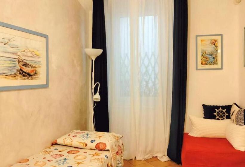 اتاق استاندارد چهار تخته, B&b La Casa In Centro