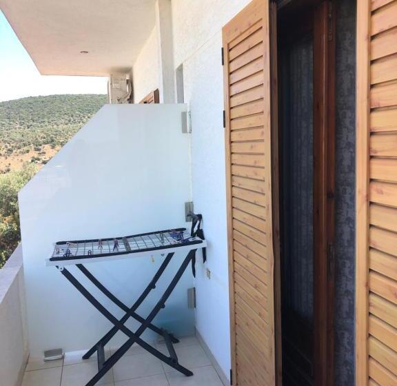 اتاق استاندارد سه تخته با بالکن, Villa Elite Ksamil