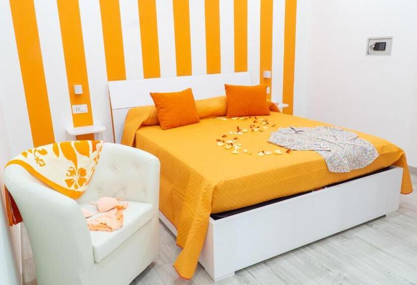 חדר סטנדרט נוף לבריכה, Summer Colors Rooms & Apartments