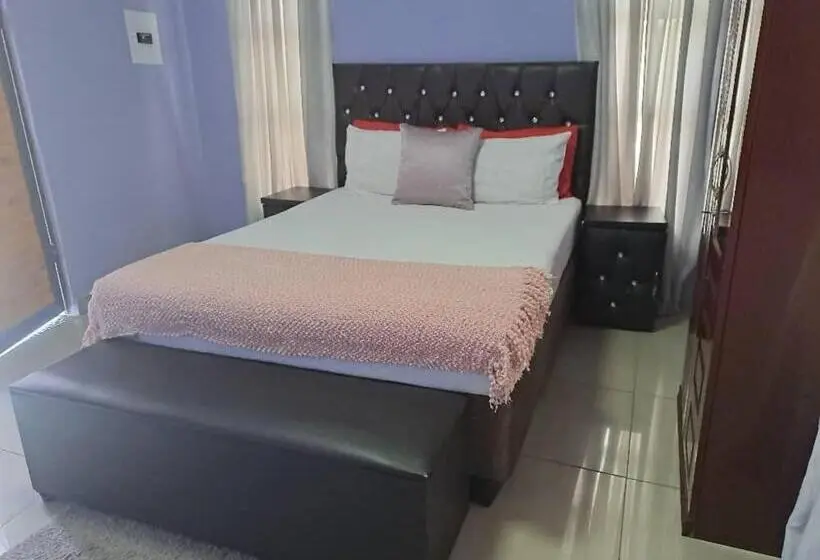 اتاق استاندارد, Virgin Guesthouse