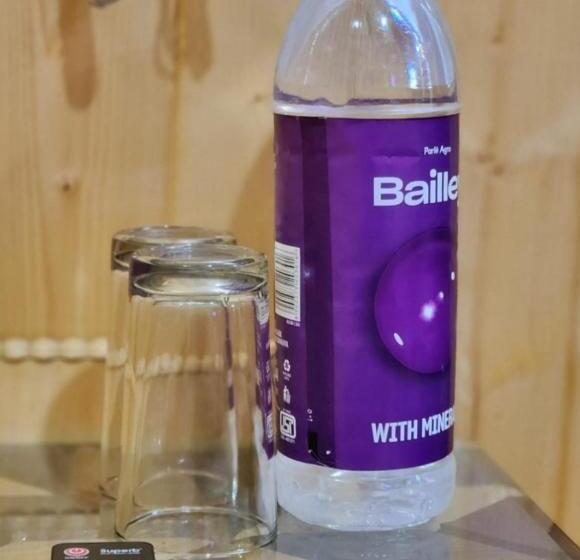 スタンダードルーム, Behtereen Resort