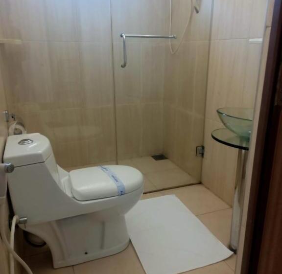 غرفة قياسية رباعية, Tenshin Residance