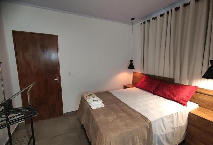 Люкс, Vitória Suítes Vila De São Jorge