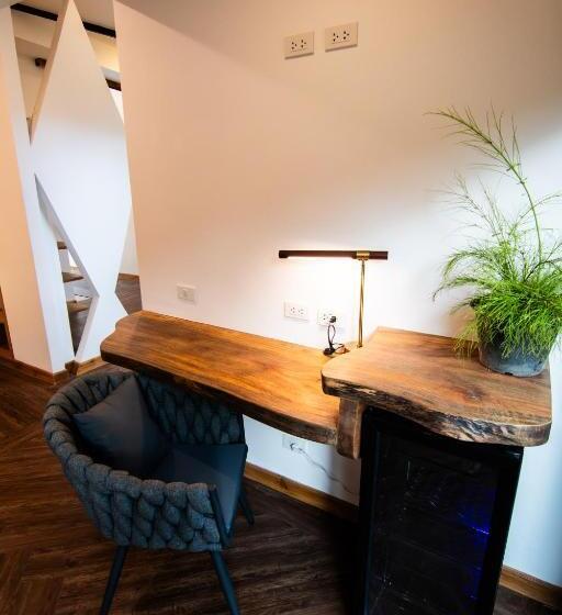 Трехместный Номер Deluxe, La Belle Vie   Boutique Hotel Adults Only