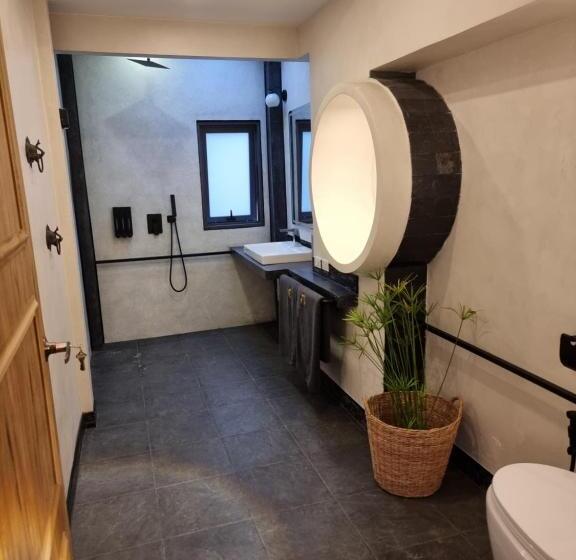 Номер Deluxe Кровать Кинг, La Belle Vie   Boutique Hotel Adults Only