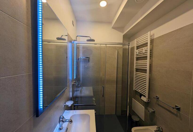 اتاق سوپریور, Benedict Rooms