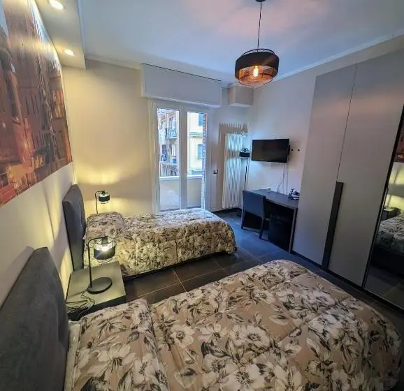 اتاق لوکس, Benedict Rooms