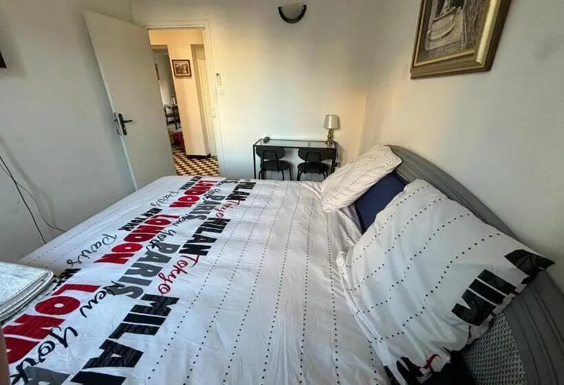 Standard-huone Jaettu Kylpyhuone, Brinette Room