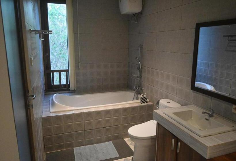 디럭스 룸, Ketut Joglo Guest House