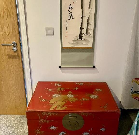 Номер Стандарт, Les Trois Blocs