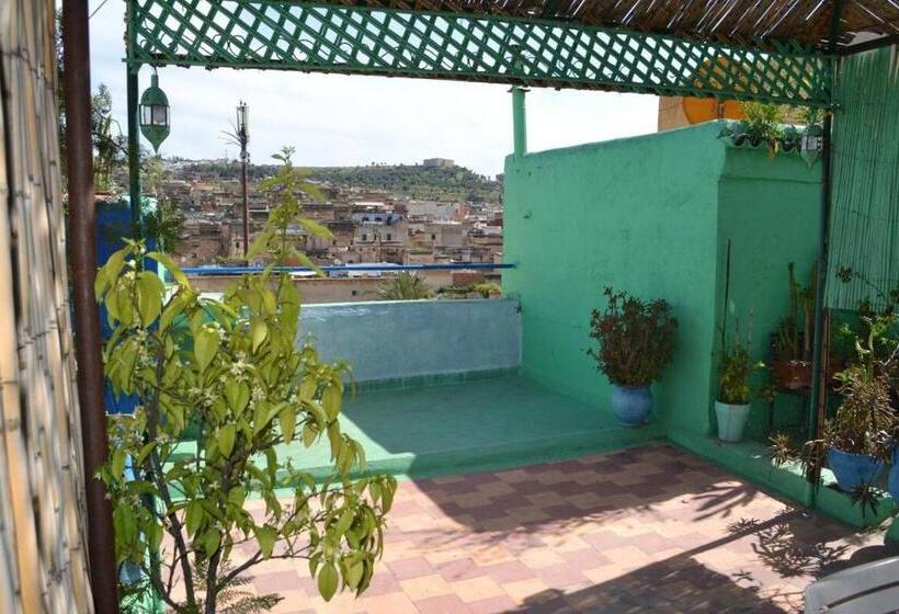 اتاق خانوادگی, Riad Yedouna Panoramique