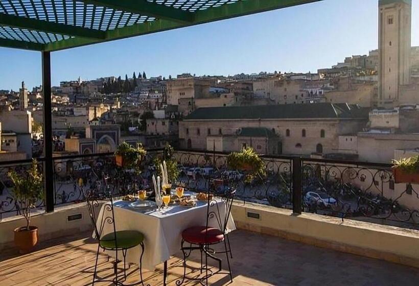 اتاق استاندارد چهار تخته, Riad Yedouna Panoramique