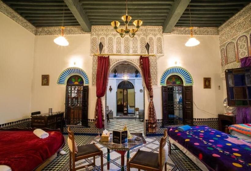 اتاق استاندارد چهار تخته, Riad Yedouna Panoramique