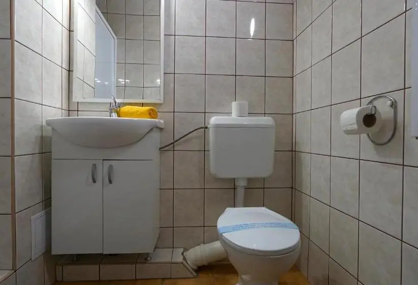 レイクビュースタンダードルーム, Plazs Hotel Siófok
