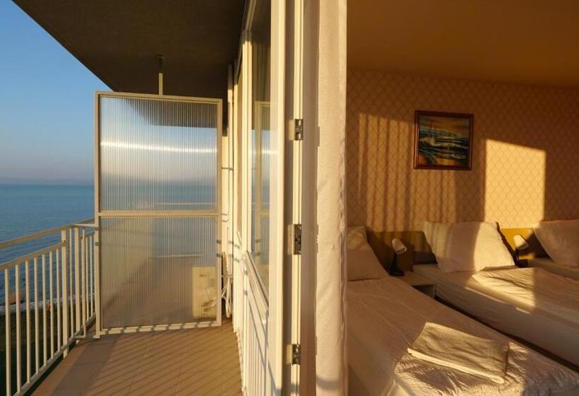 Suite with lake view, Plazs Hotel Siófok