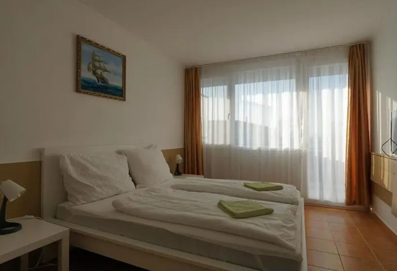 バルコニー付きスタンダードルーム, Plazs Hotel Siófok