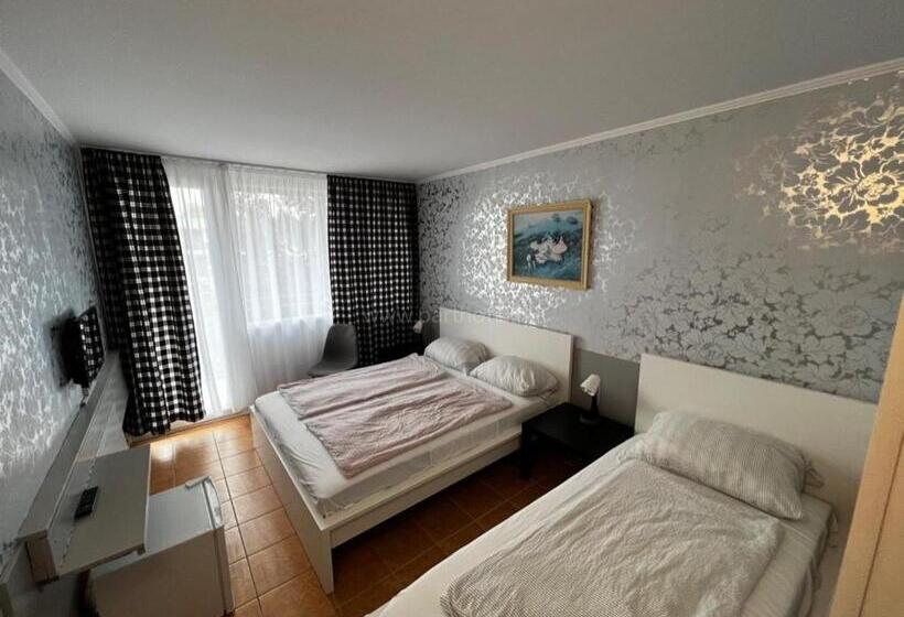 Люкс с Балконом, Plazs Hotel Siófok