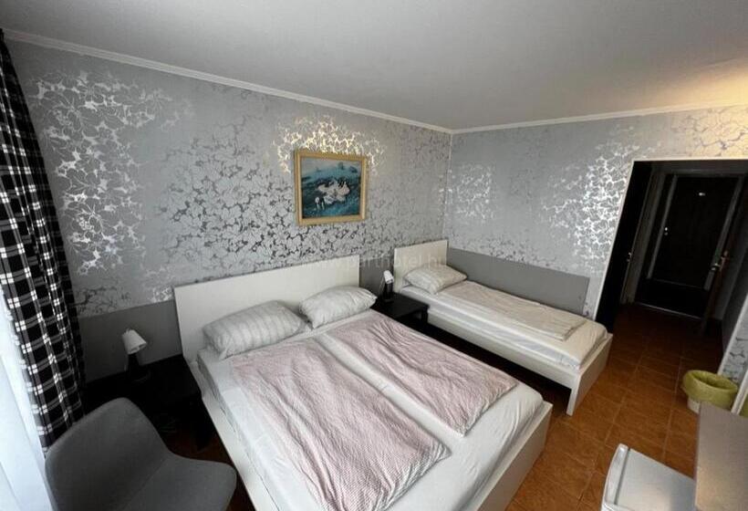 Люкс с Балконом, Plazs Hotel Siófok