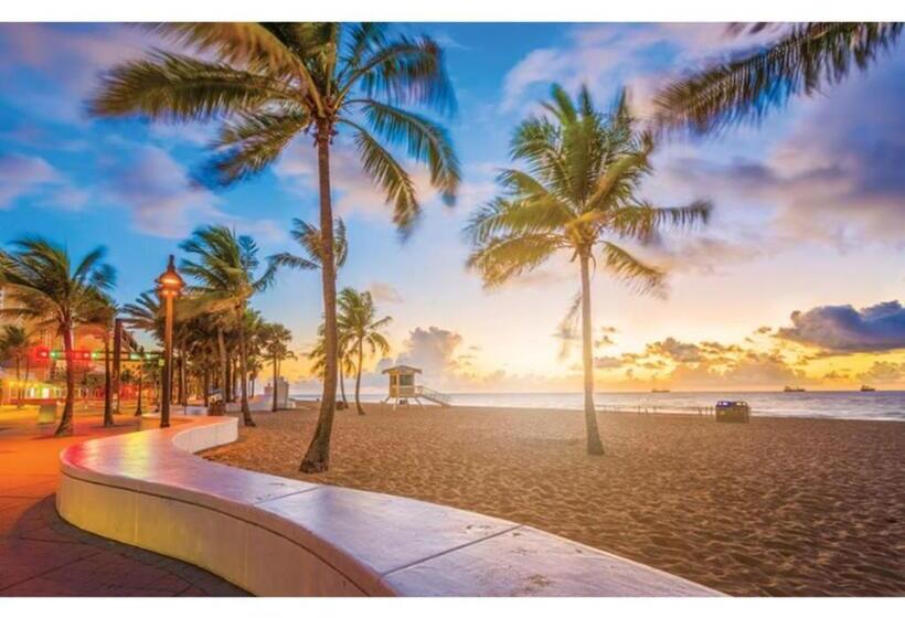 Студия Стандарт Вид на Море, Discover The Charm And The Sea Gardens, An Exceptional Gold Coast Studio Condo Retreat   Special Off