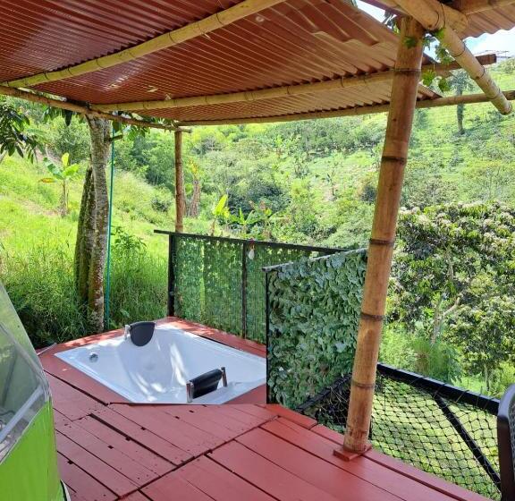 带露台的套间, Glamping Horse