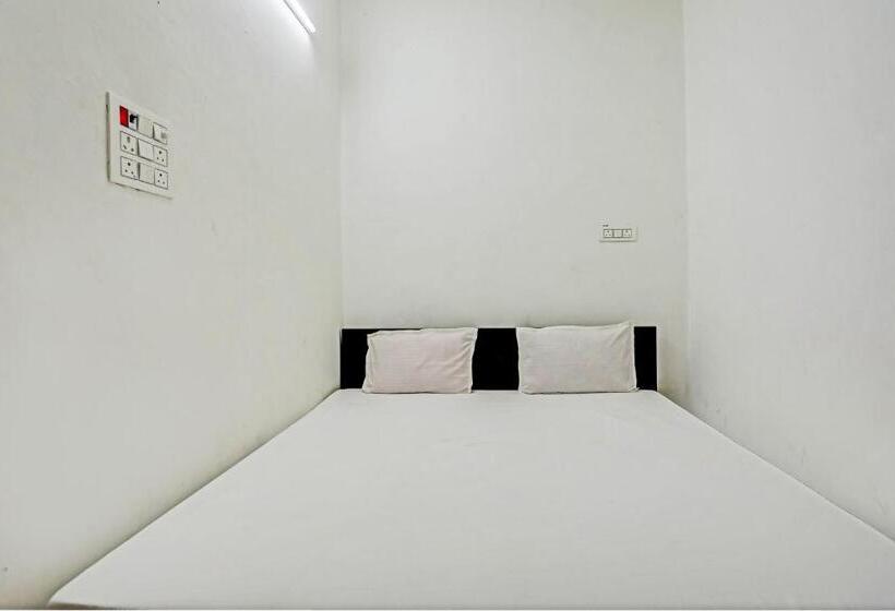 Трехместный Номер Классика, Oyo Alpha Guest House & Restaurant