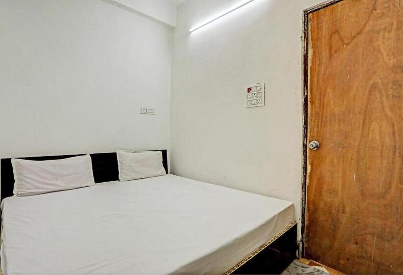 Трехместный Номер Классика, Oyo Alpha Guest House & Restaurant