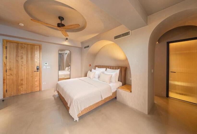 חדר דלוקס, Roome