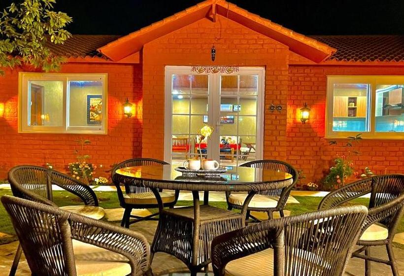 Вилла с 1 спальней и бассейном, Sukriti Farmhouse, Cottage Theme Stay In Ncr