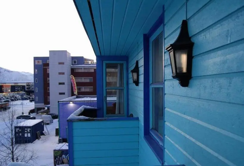 اتاق استاندارد با چشم‌انداز دریا, True Vesterålen