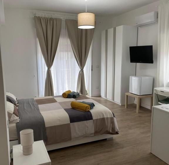 غرفة قياسية ثلاثية, Mamà B&b