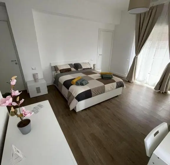 Standard Kolmen Hengen Huone, Mamà B&b