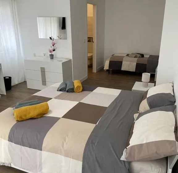 Standard Kolmen Hengen Huone, Mamà B&b
