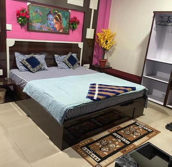 디럭스 룸, A One Guest House