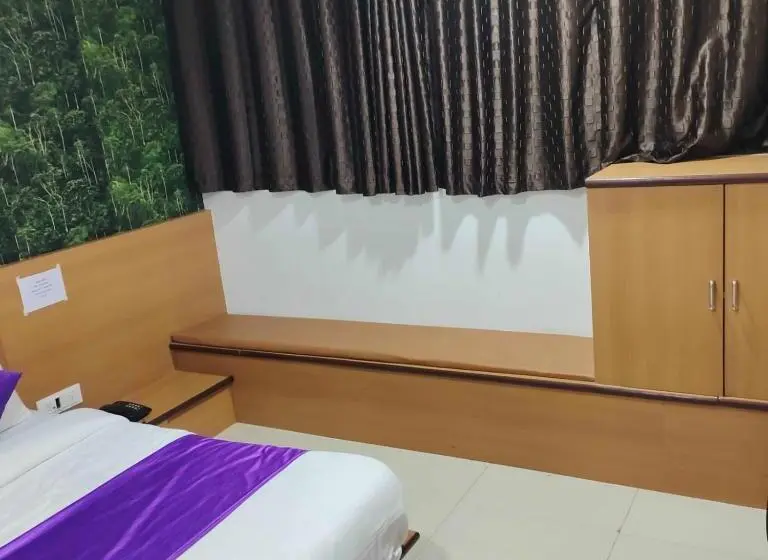 Quarto deluxe, Globle
