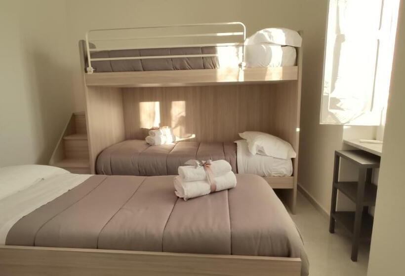 غرفة قياسية ذات إطلالة, La Torretta