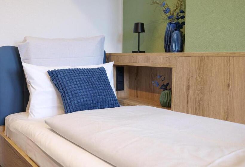 اتاق خانوادگی, Reos Hotel Isny