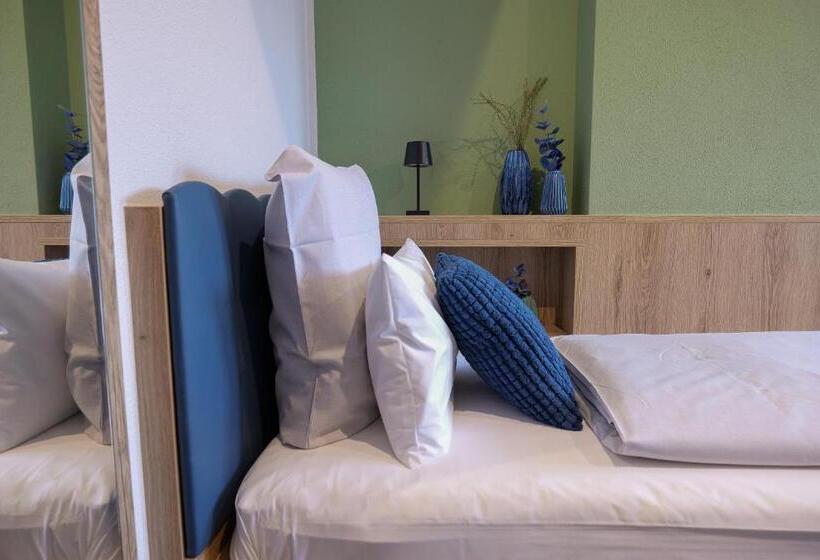 패밀리 룸, Reos Hotel Isny