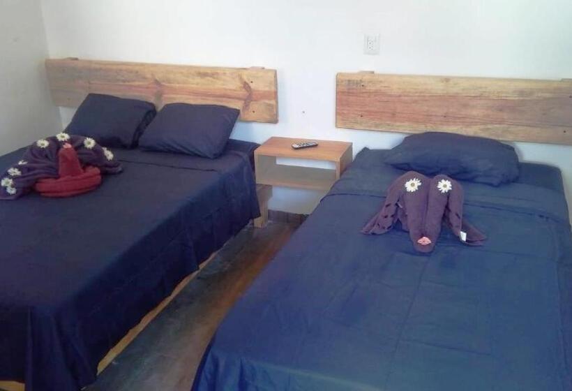غرفة قياسية ثلاثية, Nauh Rooms Xul Ha Bacalar México