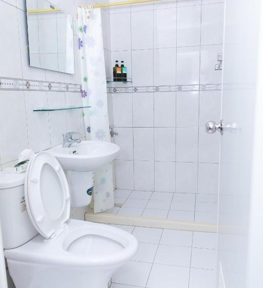 اتاق عادی, Zhu House