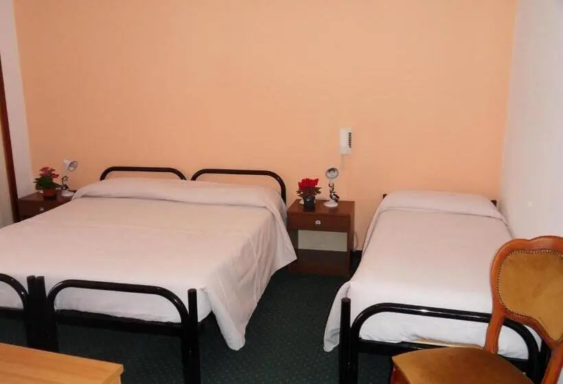 スタンダードトリプルルーム, Albergo Betulla