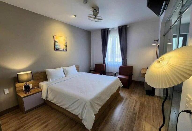 اتاق لوکس, May99 Hotel Hue