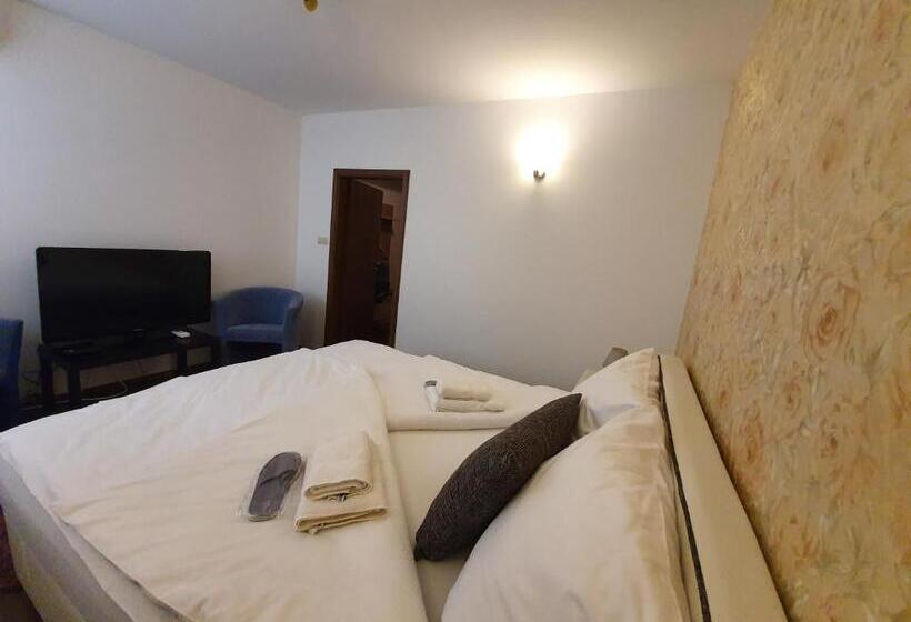 디럭스 룸, Agropenzion 7divov