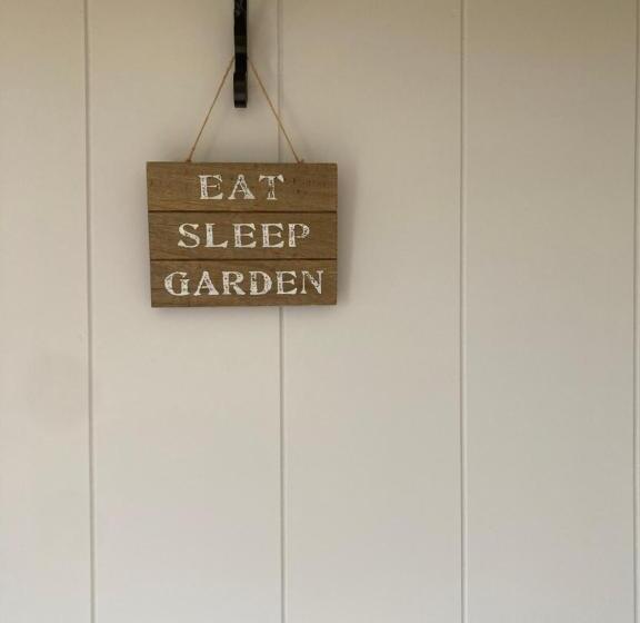 شاليه غرفة نوم واحدة, Barr S Guest Accommodation