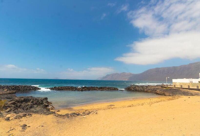 اتاق استاندارد با سرویس بهداشتی مشترک, Casa Bianca Caleta De Famara