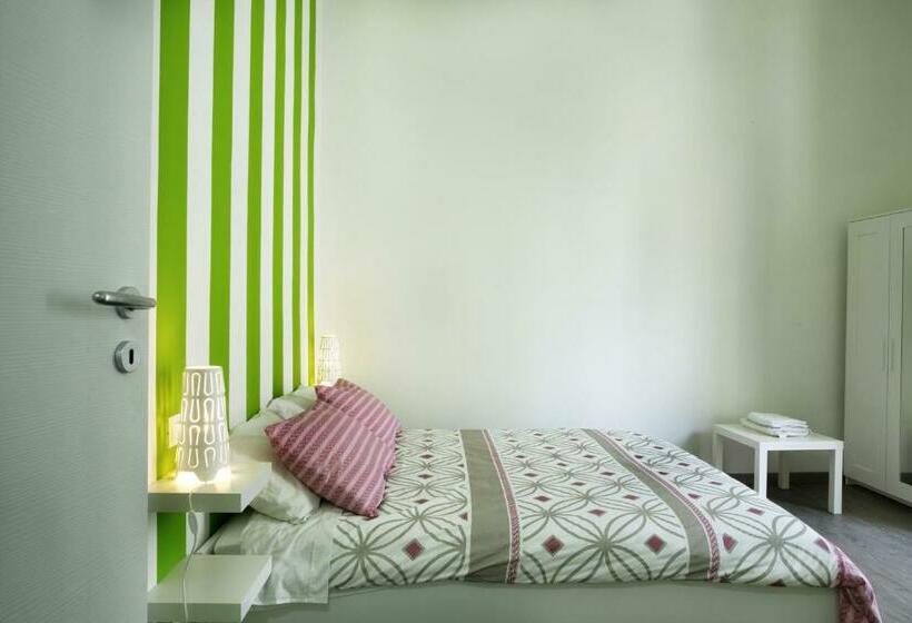 غرفة قياسية, B&b Universita