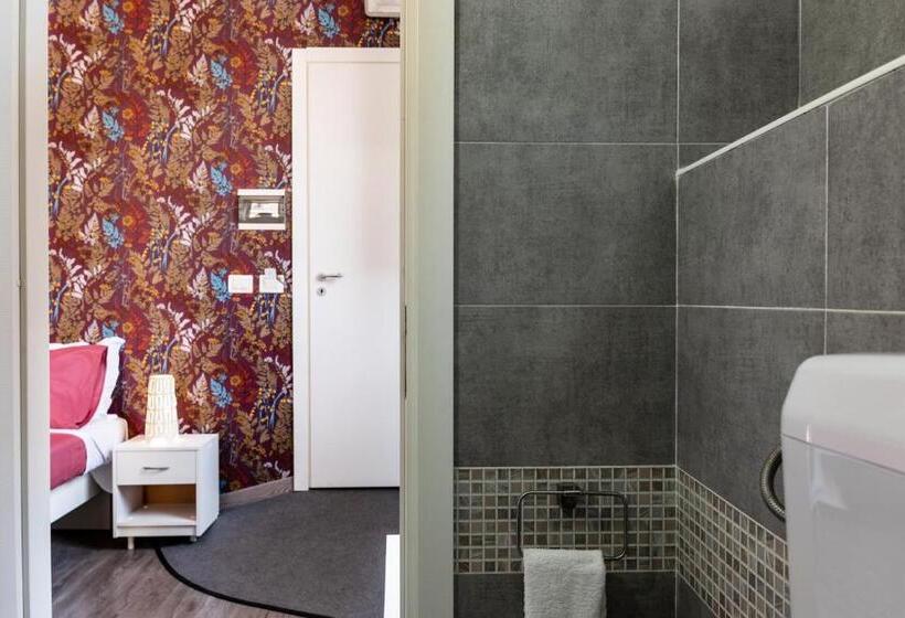 غرفة قياسية, B&b Universita