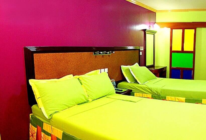 سوییت, C & L Bay View Inn