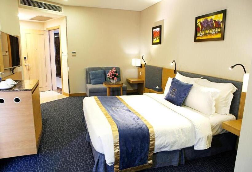 مجموعه ویستا شهر, Ciao Saigon Hotel & Spa