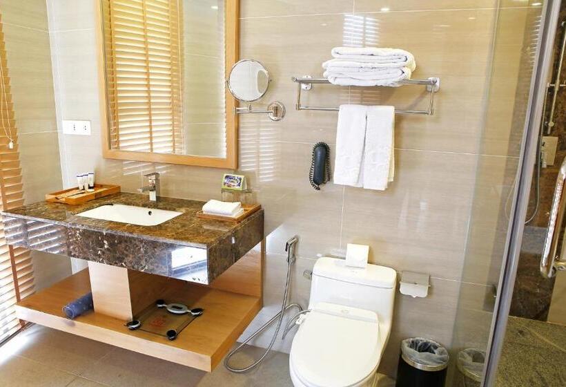 مجموعه ویستا شهر, Ciao Saigon Hotel & Spa